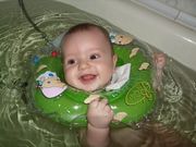 Круг вокруг шеи Baby Swimmer,  для купания детей с рождения до 2х лет.