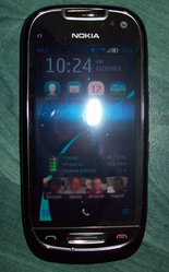 Продам смартфон Nokia C7-00